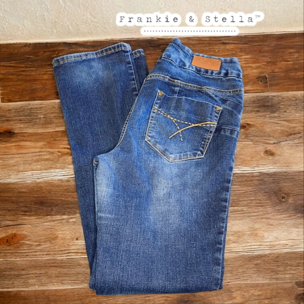Pre-loved Frankie & Stella Size 12US Women's Denim Blue Jeans
